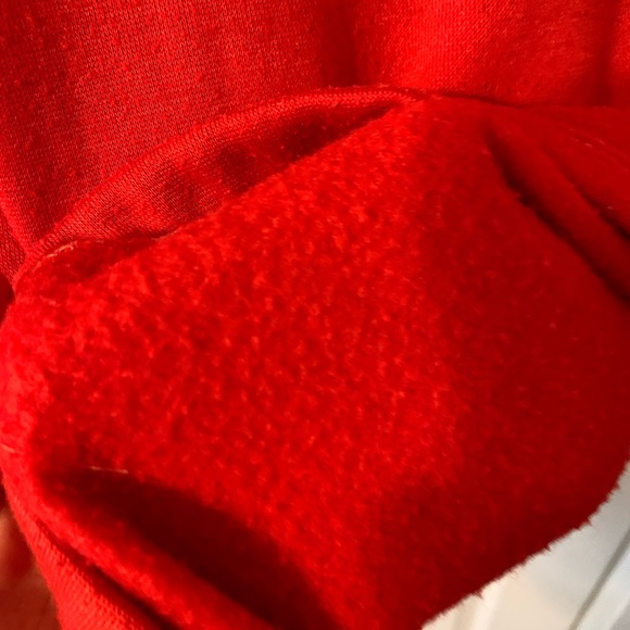 Holiday Red flannel blanket - Picture 4 of 4